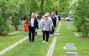 Am Sowjetischen Ehrenfriedhof auf dem Spremberger Georgenberg, am 08.05.2022; 10:00 Uhr